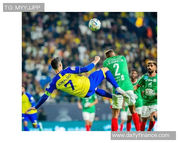 来喀什的足球明星们如何在绿茵场上书写属于自己的传奇故事