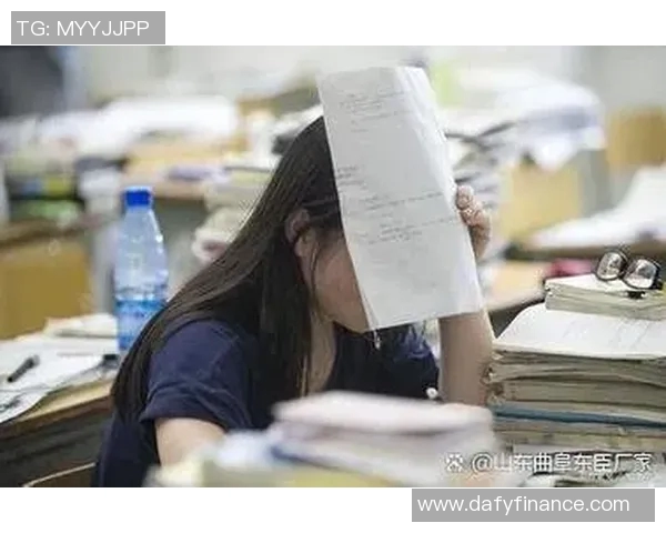 如何成为一名合格的足球教练并顺利通过相关考试的全面指南