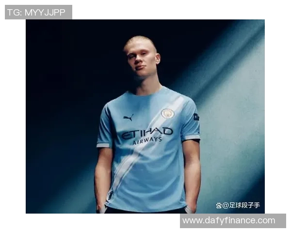 篮球明星球衣上衣的时尚潮流与运动性能完美结合的魅力解析